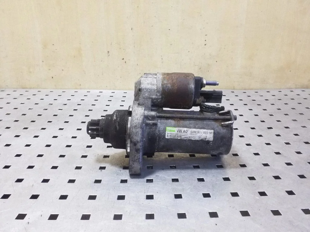 Starter motor 02M911023M