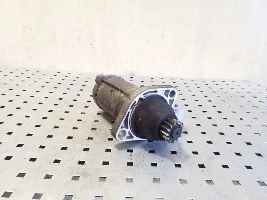 Starter 02M911024S