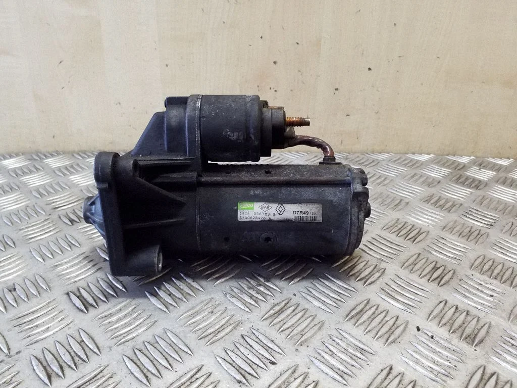 Starter motor 8200628426A