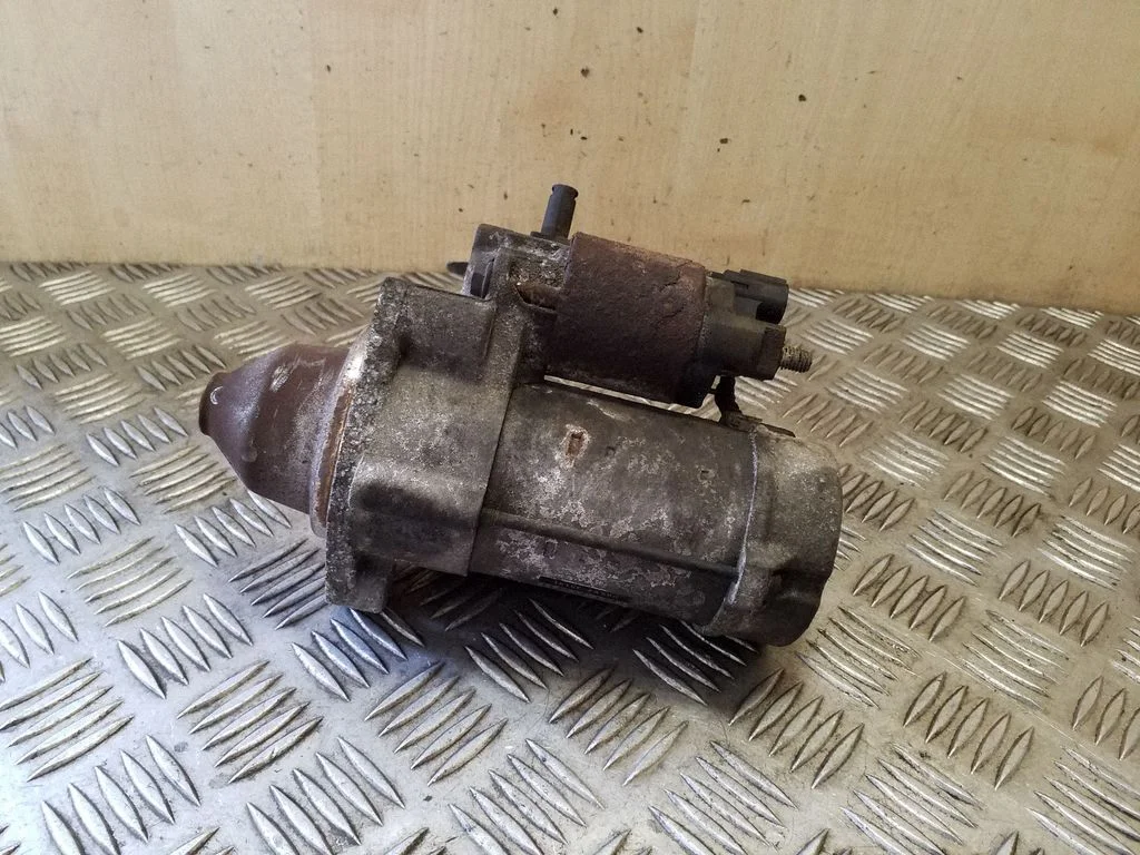 Starter motor 361002A500