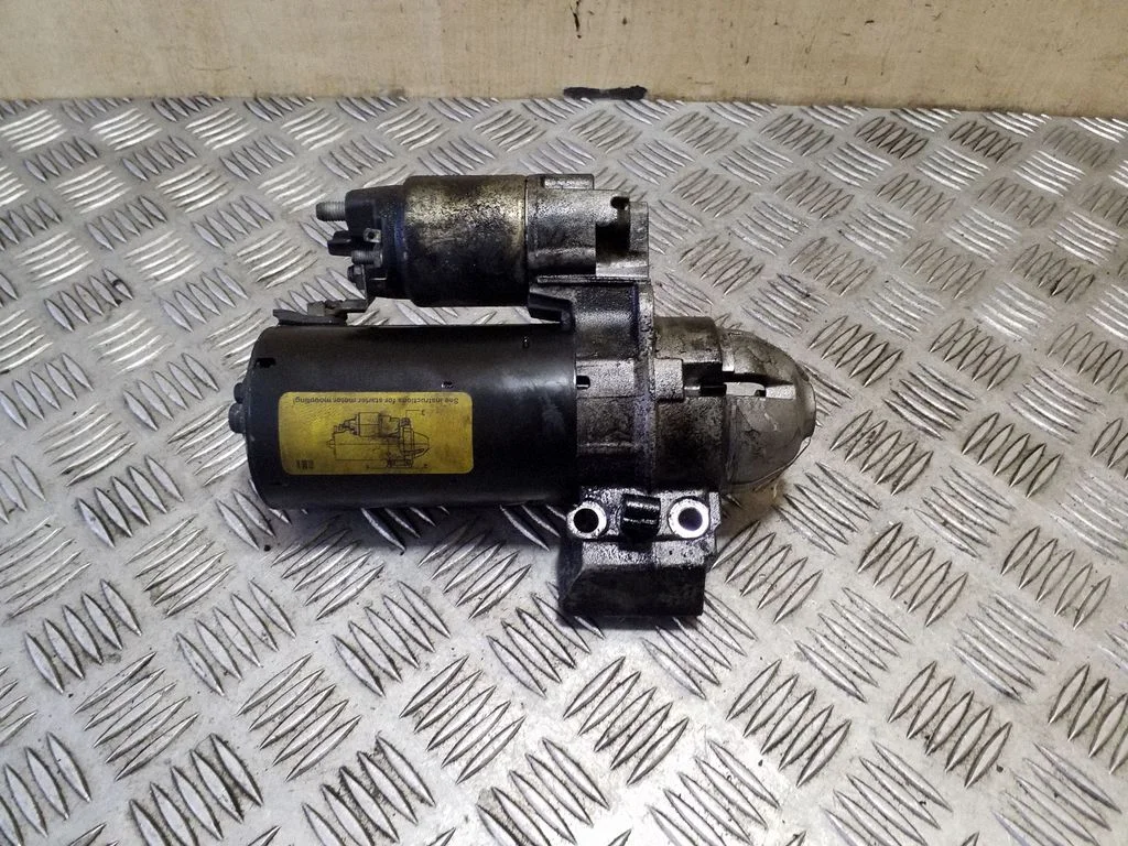 Starter motor 1005831793