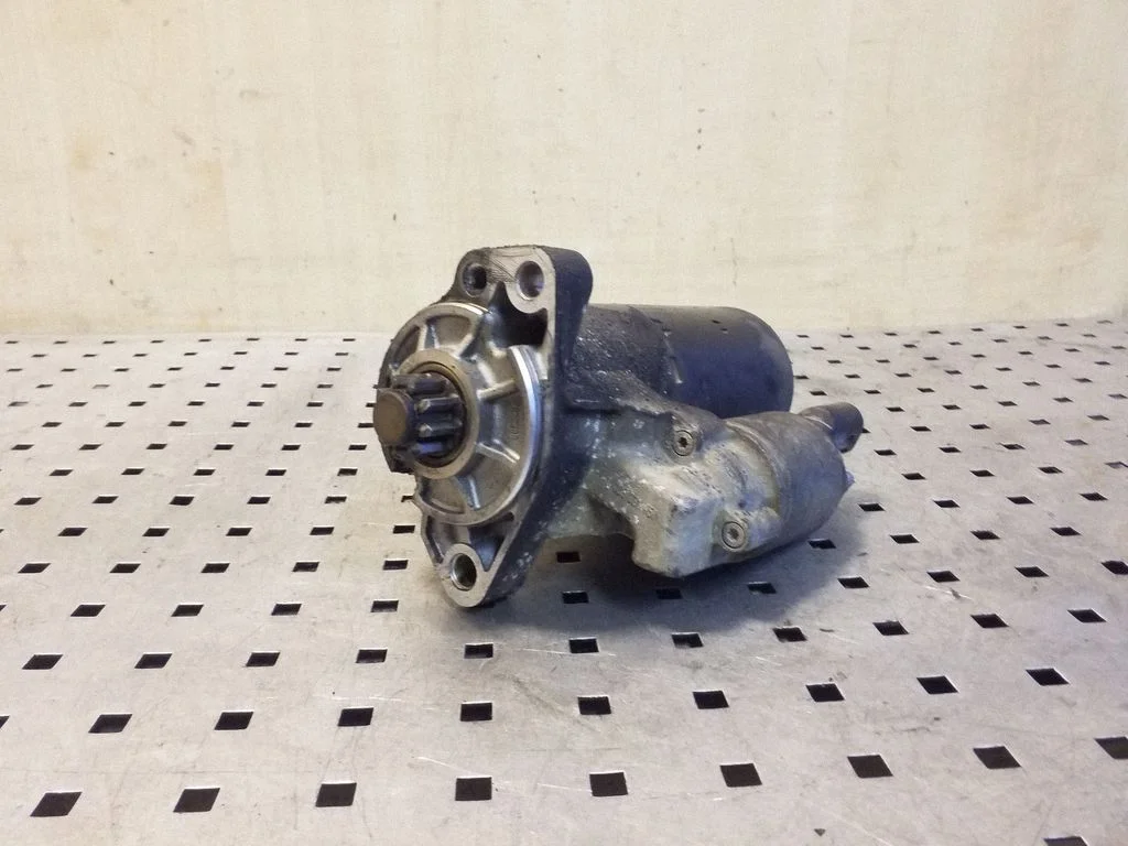 Starter motor 059911024H