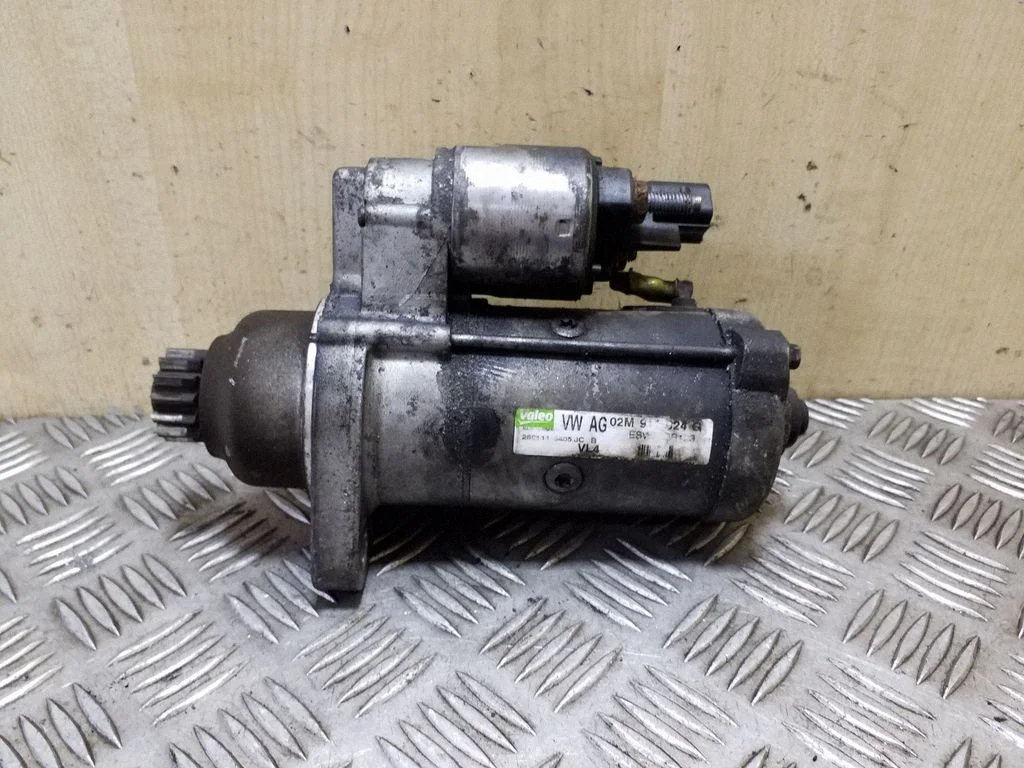 Starter 02M911024G