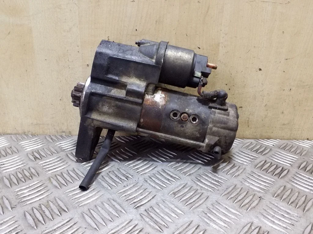 Starter motor NAD500080