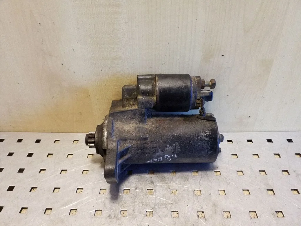 Starter motor 020911023