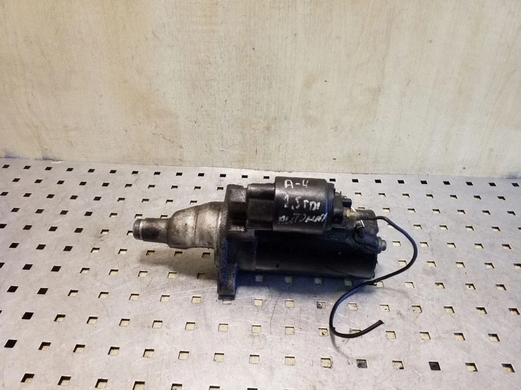 Starter motor 0001109021