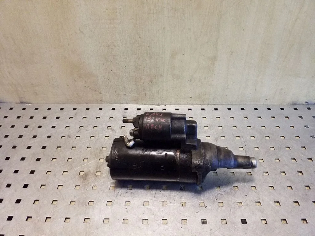 Starter motor 0001109021