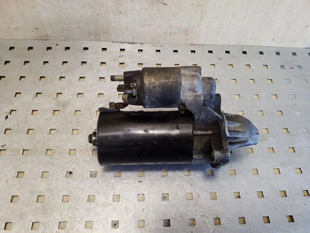 Starter motor 7796892