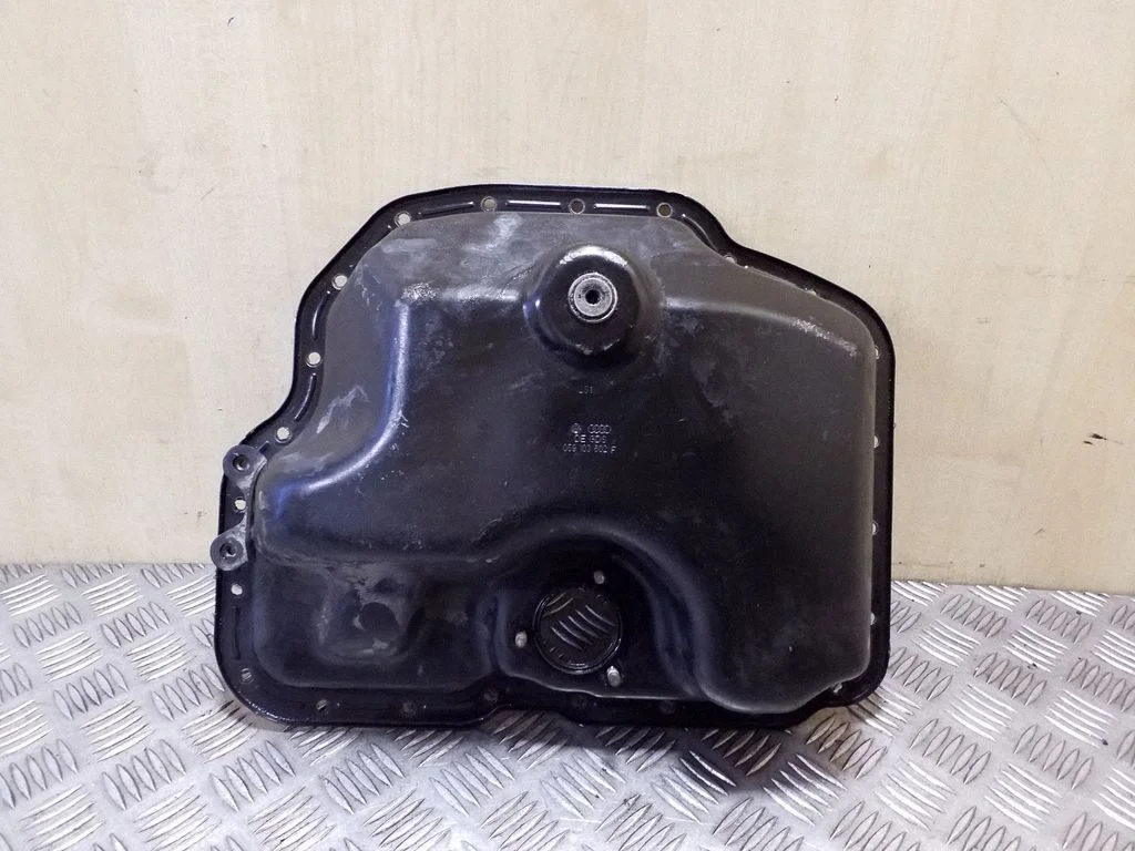 Oil sump – Volkswagen Touareg II (2010-2018)