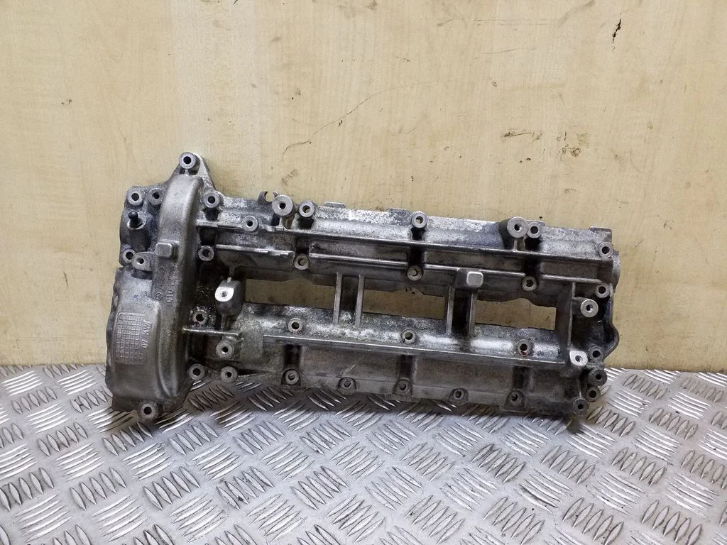 Rocker cam cover A6420101230