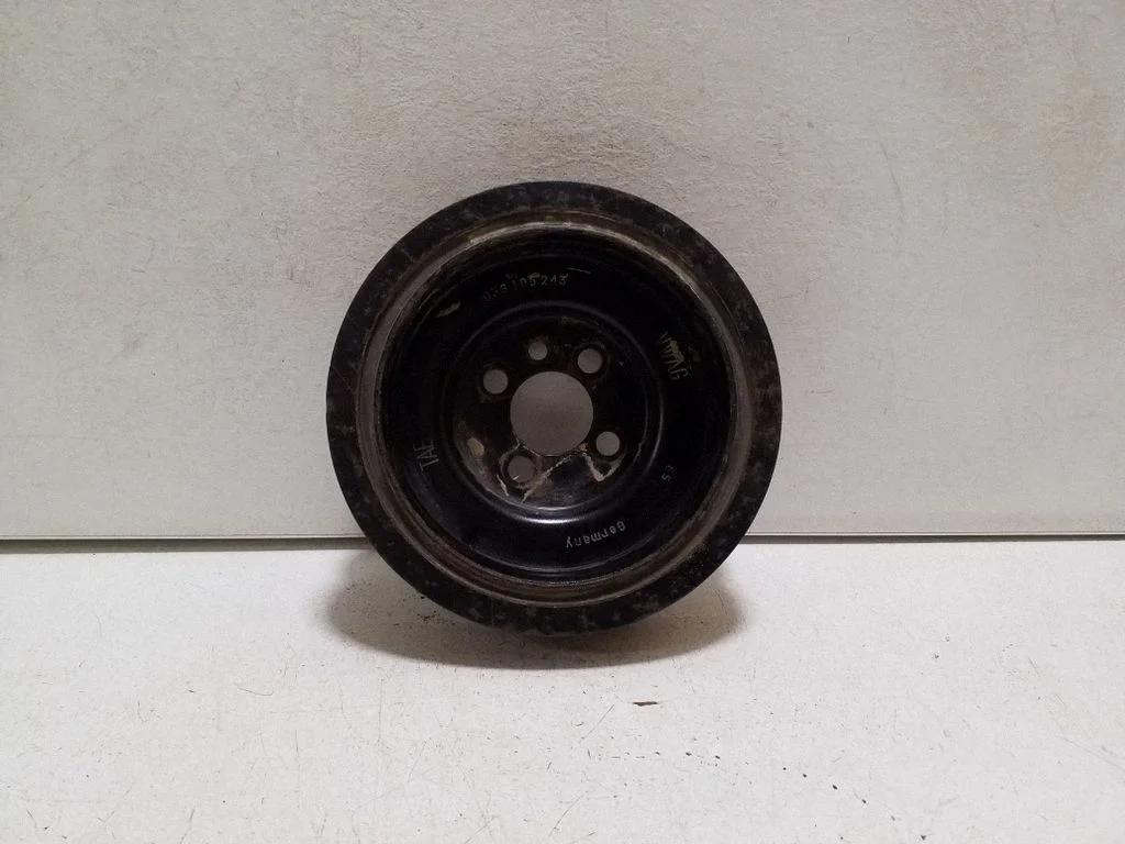 Väntvõlli rihmaratas 03G105243