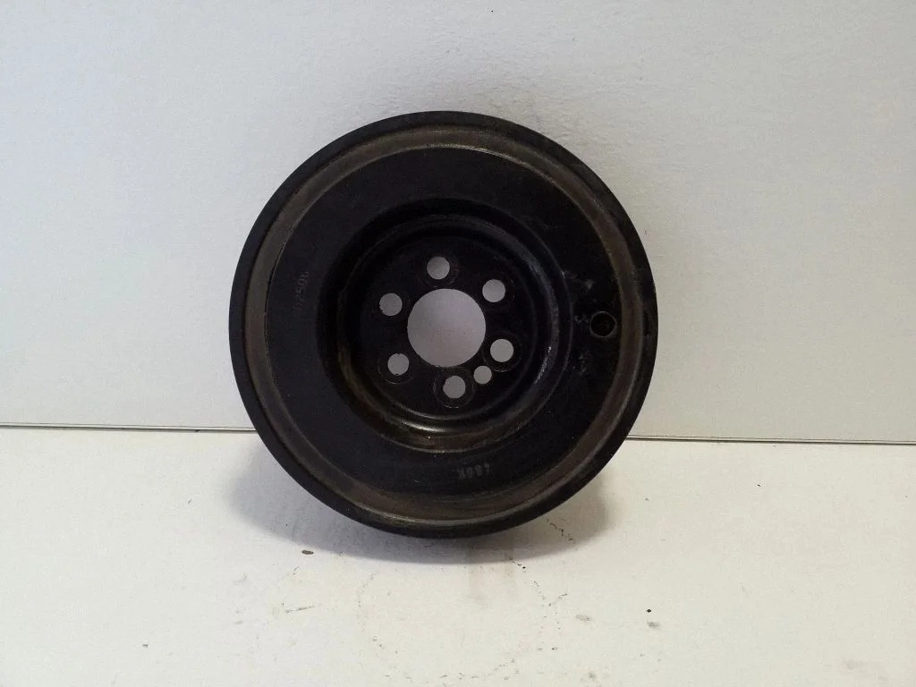 Crankshaft pulley 06F105243J