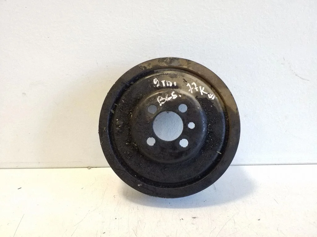 Väntvõlli rihmaratas 03G105243