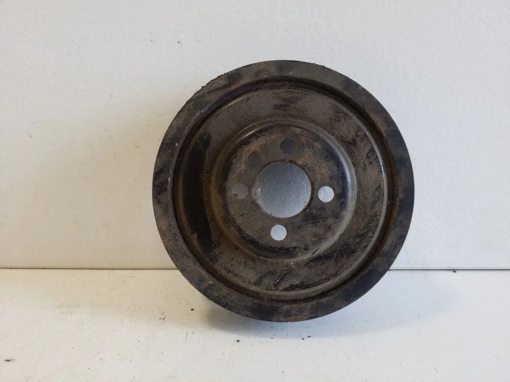 Väntvõlli rihmaratas 03G105243
