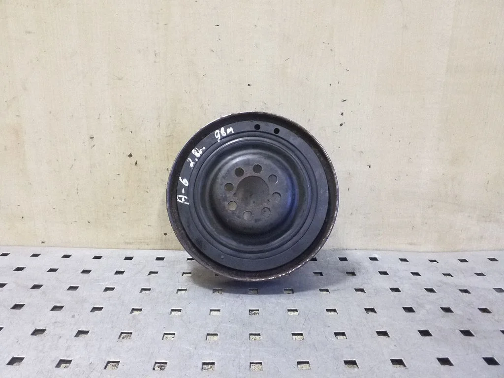 Crankshaft pulley 078105251L