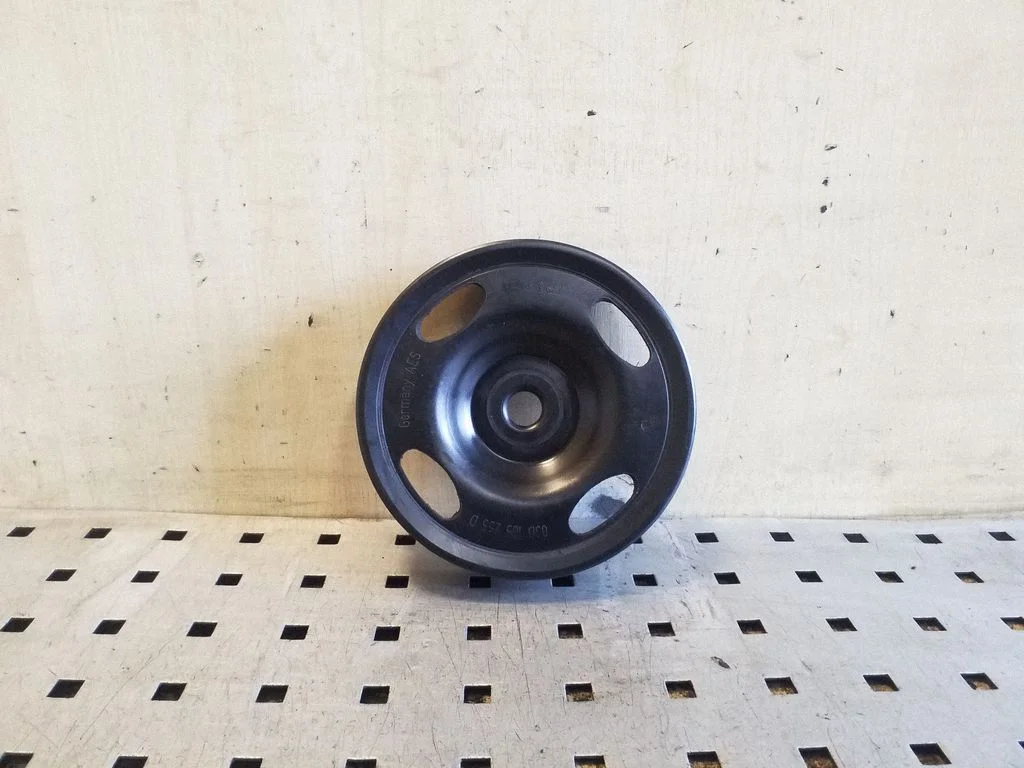 Crankshaft pulley – Volkswagen Golf Plus (2005-2013)