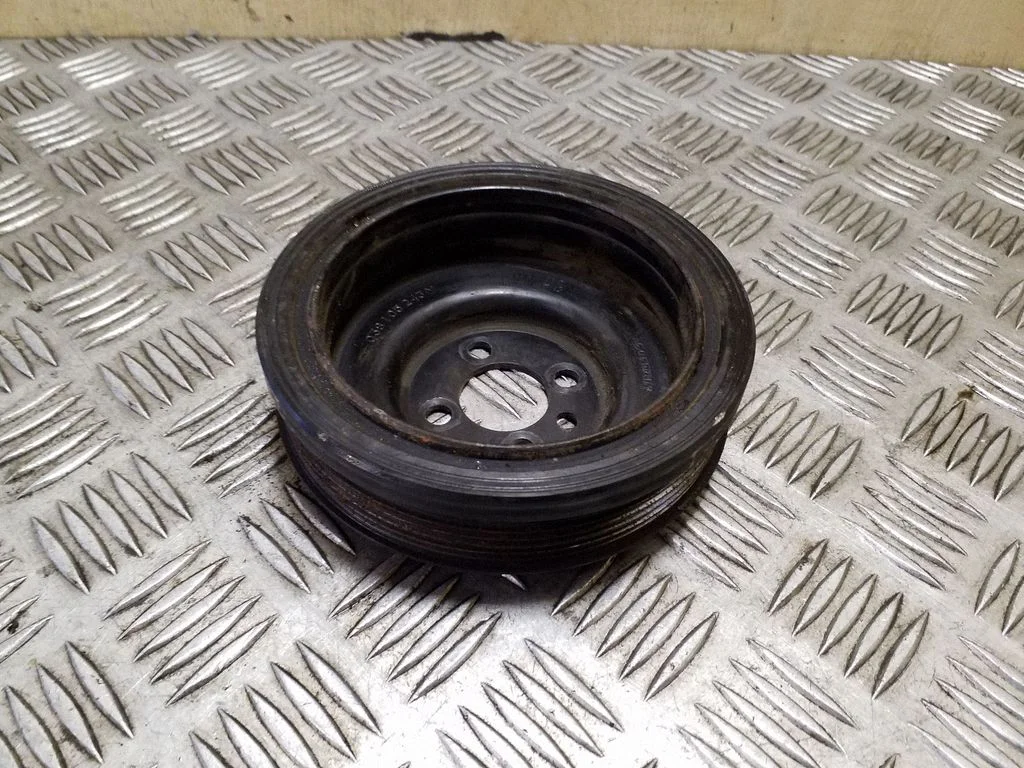 Crankshaft pulley 038105243M