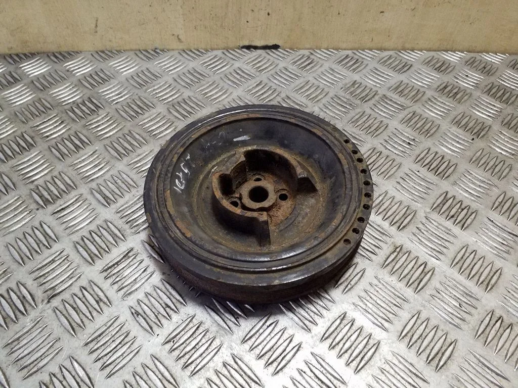 Crankshaft pulley 046105251J