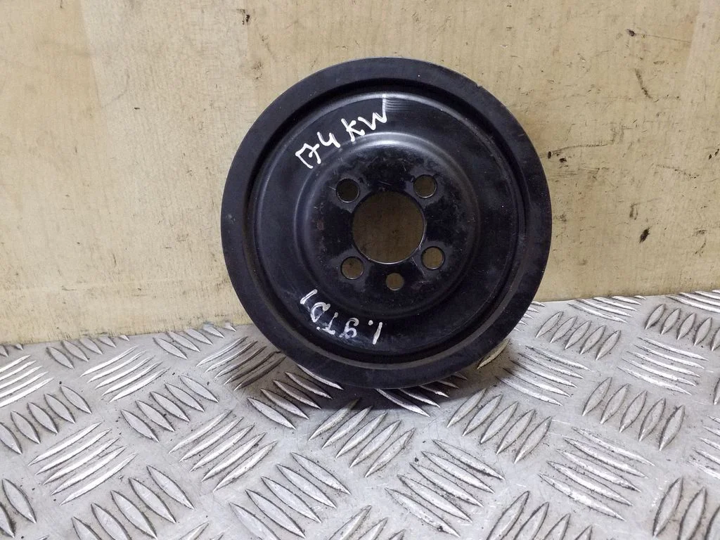 Väntvõlli rihmaratas 03G105243