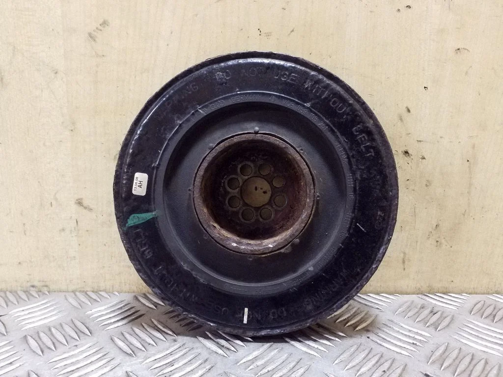 Kloķvārpstas skriemelis 059105251