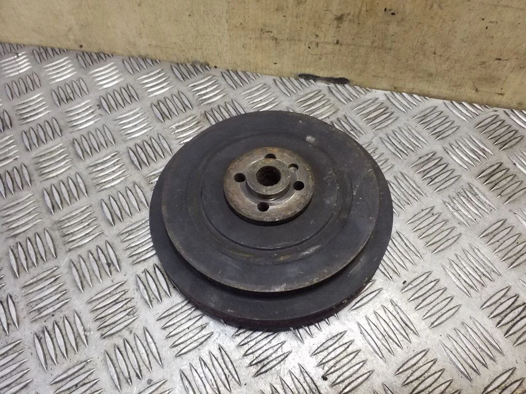 Crankshaft pulley 074105251K