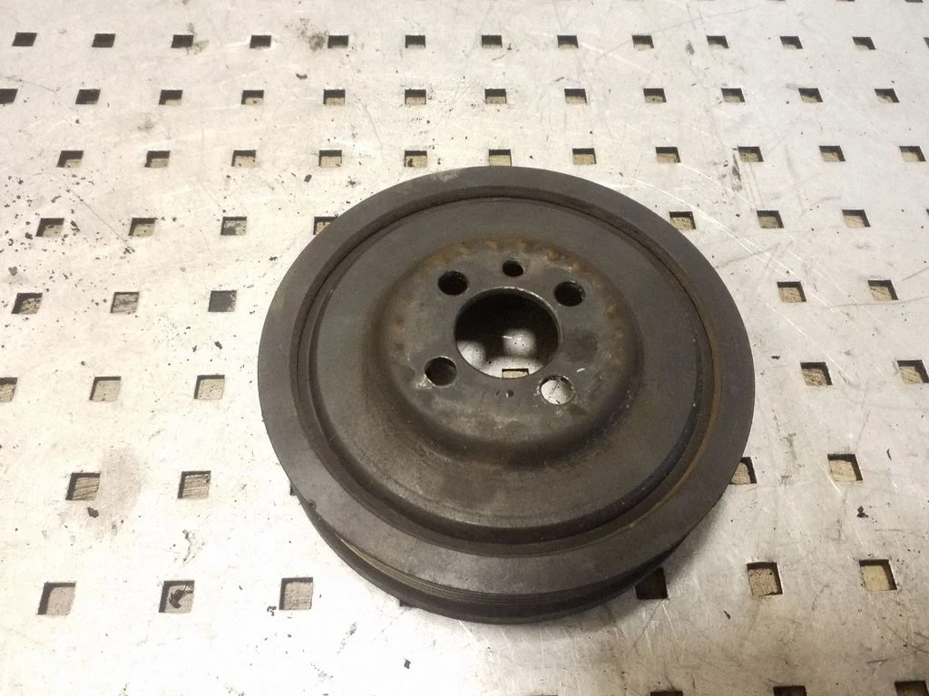 Crankshaft pulley 036105243
