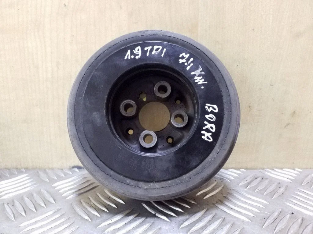 Crankshaft pulley – Volkswagen Bora (1998-2005)