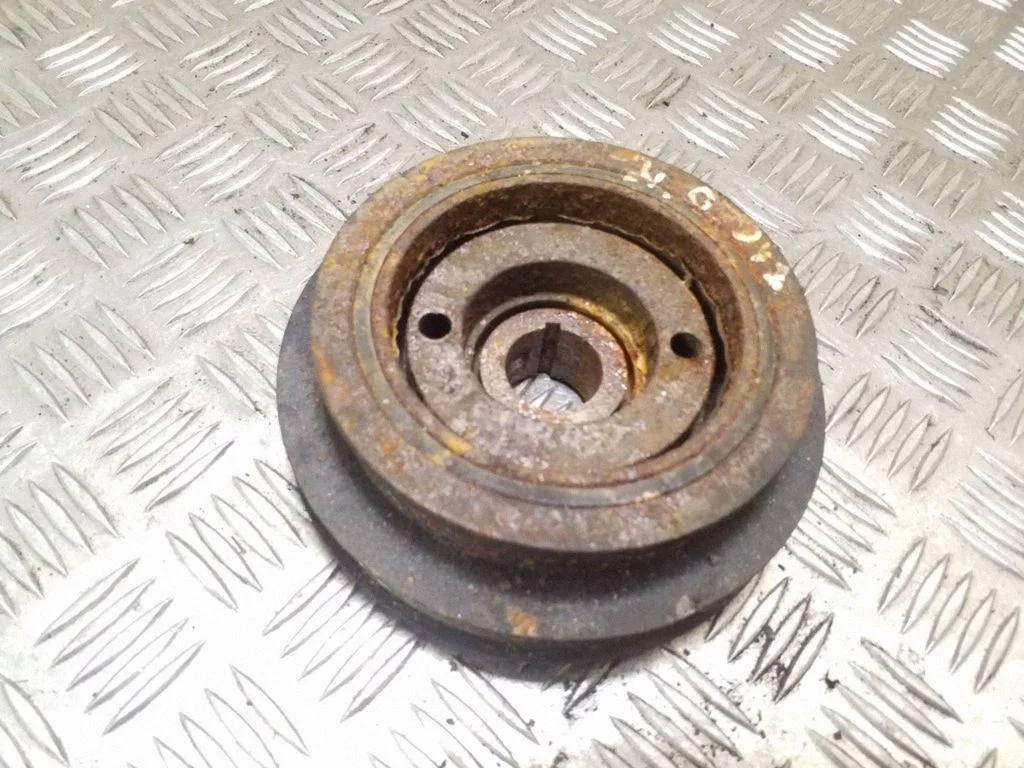 Crankshaft pulley – Toyota Avensis T250 (2003-2006)