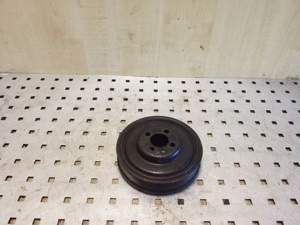Crankshaft pulley 038105243M