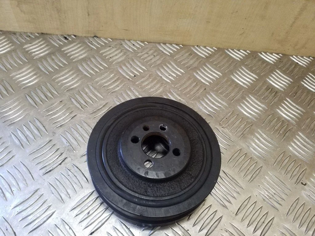Kloķvārpstas skriemelis 045105243