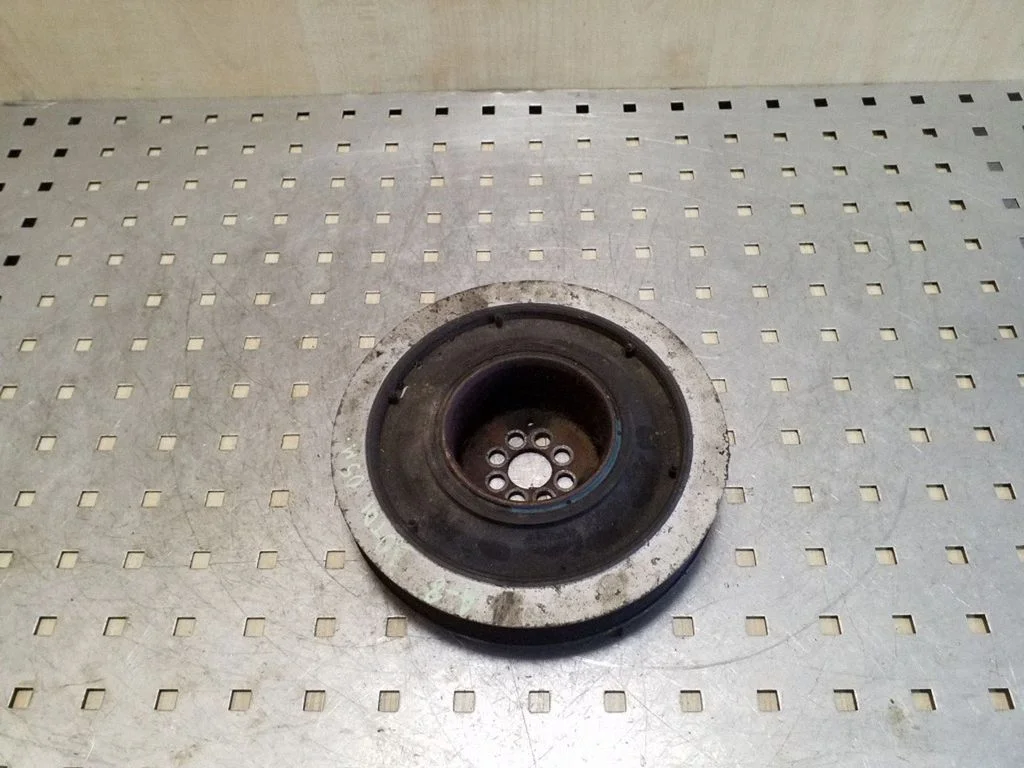 Crankshaft pulley – Audi A8 S8 D3 4E (2002-2009)