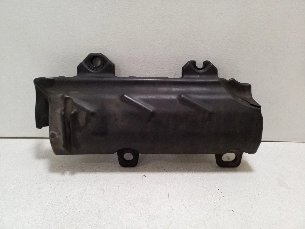 Engine cover (trim) BB3Q9U550BB