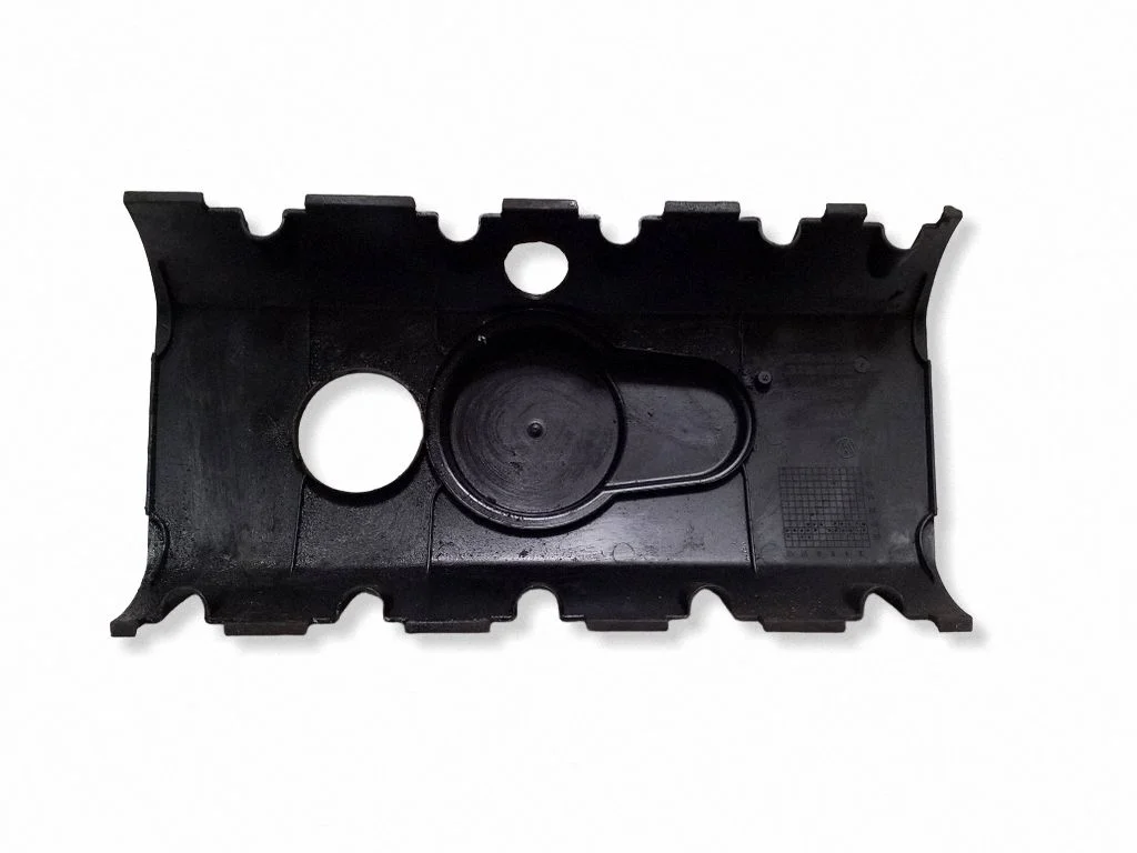 Engine cover (trim) 070103503E