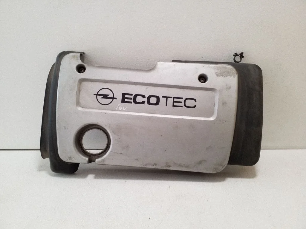 Mootori kate (kaunistus) 90572983