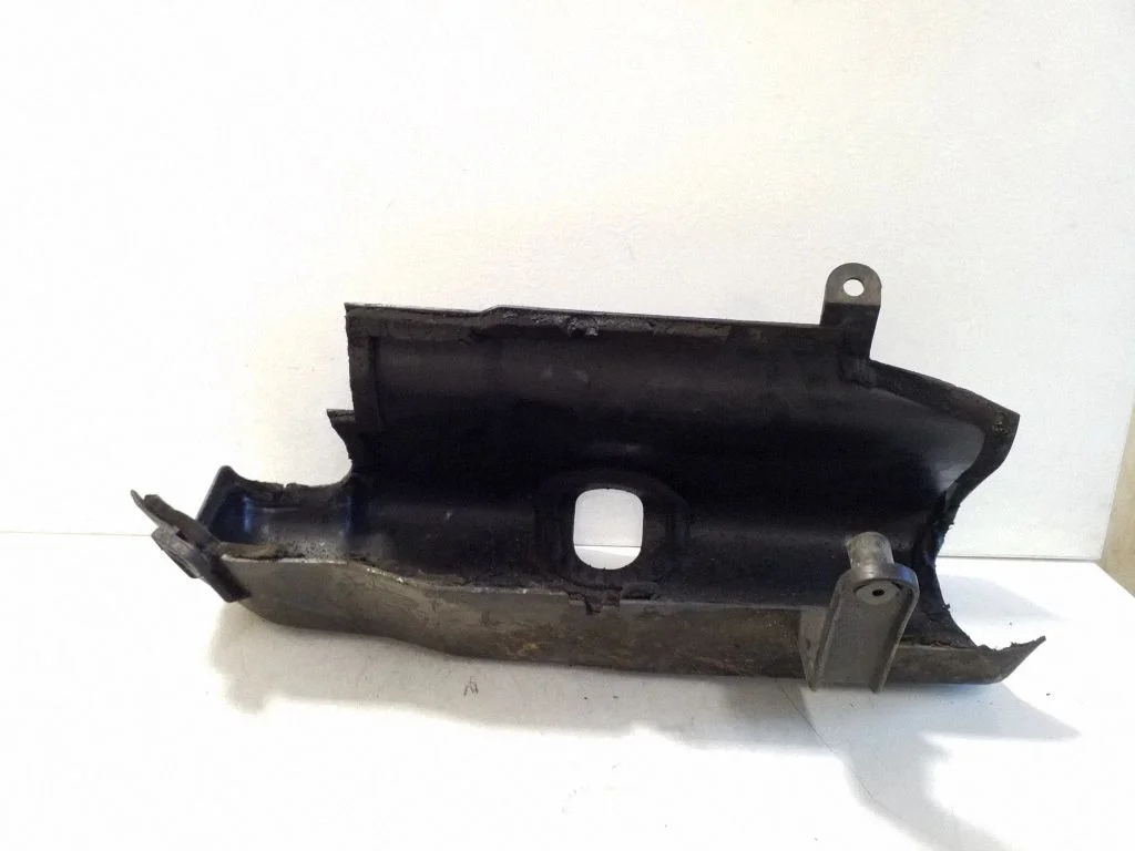 Engine cover (trim) 074103800
