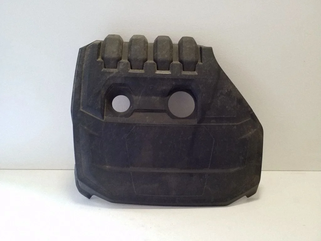 Engine cover (trim) 05E103925R