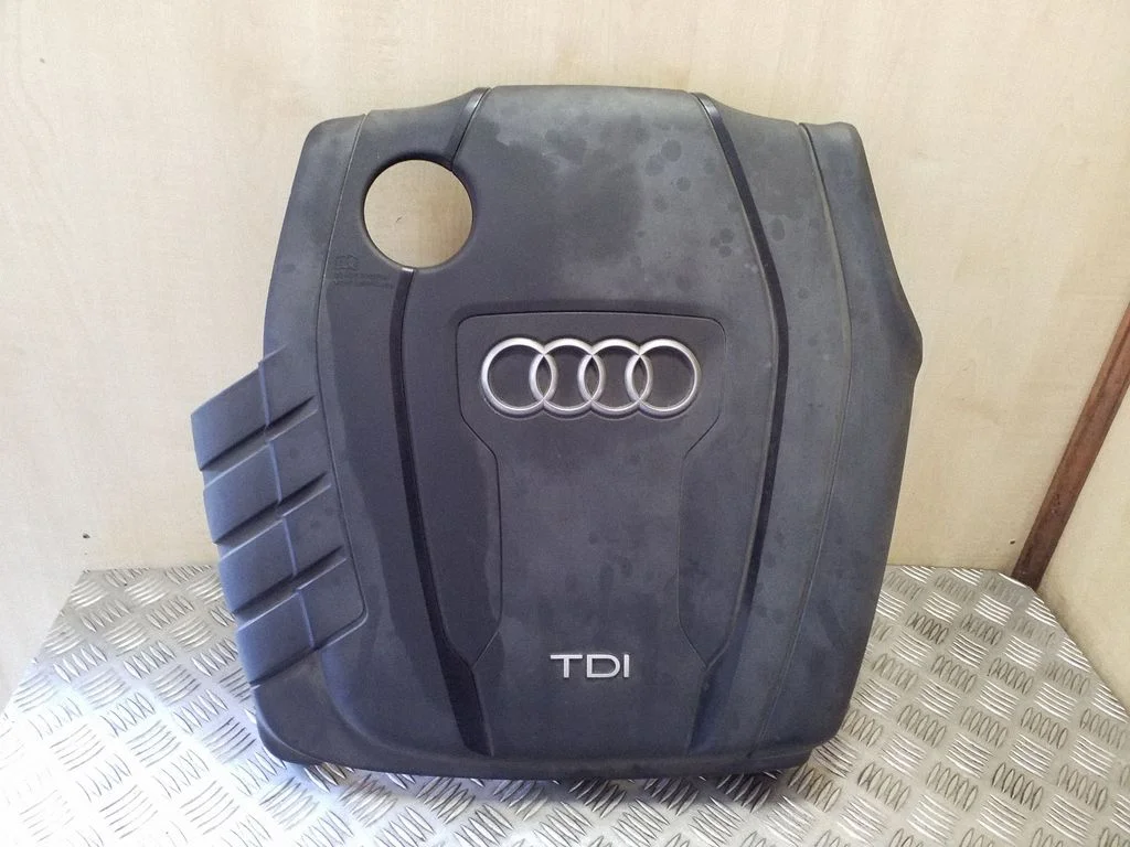 Engine cover (trim) 03L103925AB