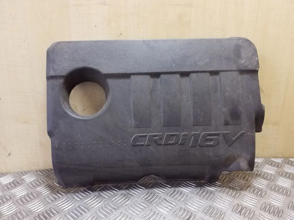 Engine cover (trim) 292402A751
