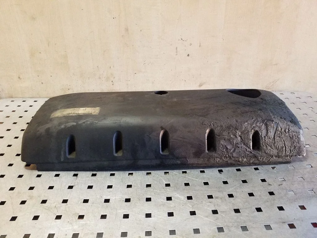Engine cover (trim) 070103502C