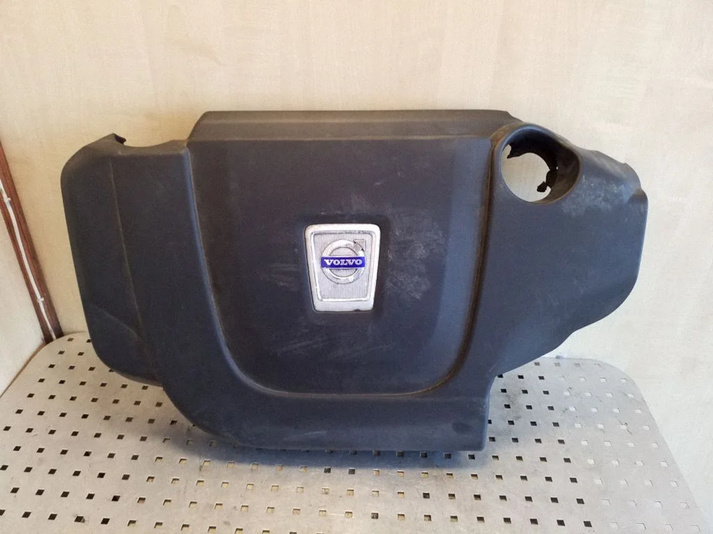 Engine cover (trim) 31319191