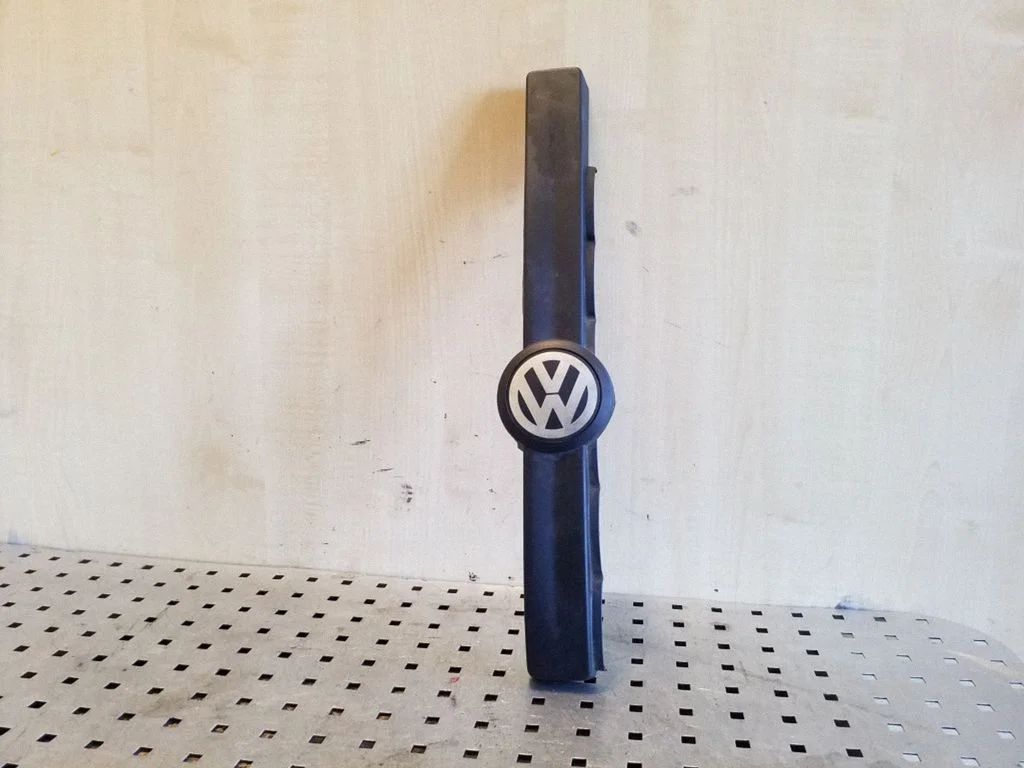 Engine cover (trim) 7P6971797