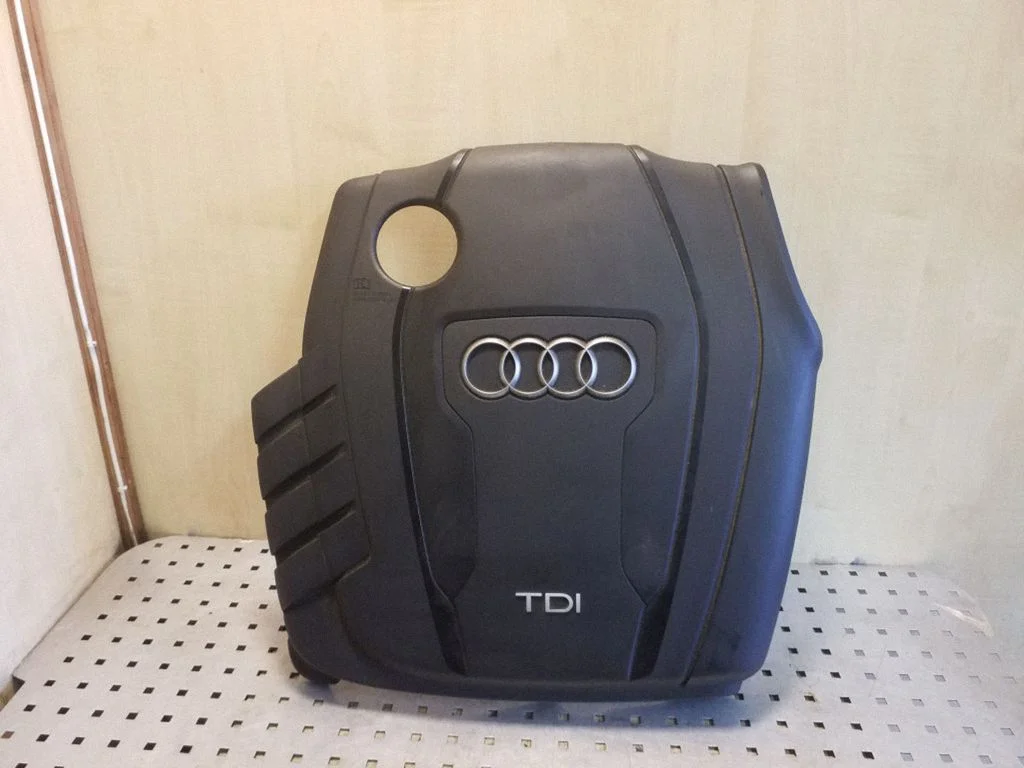 Engine cover (trim) 03L109925AB