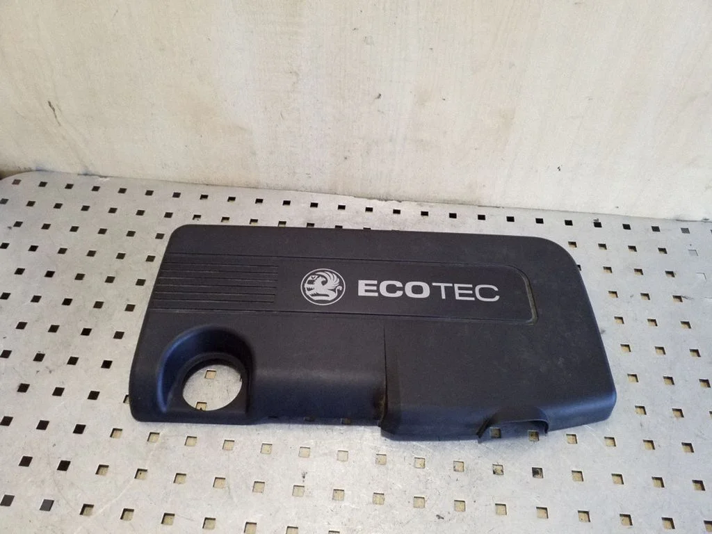 Engine cover (trim) 55558825