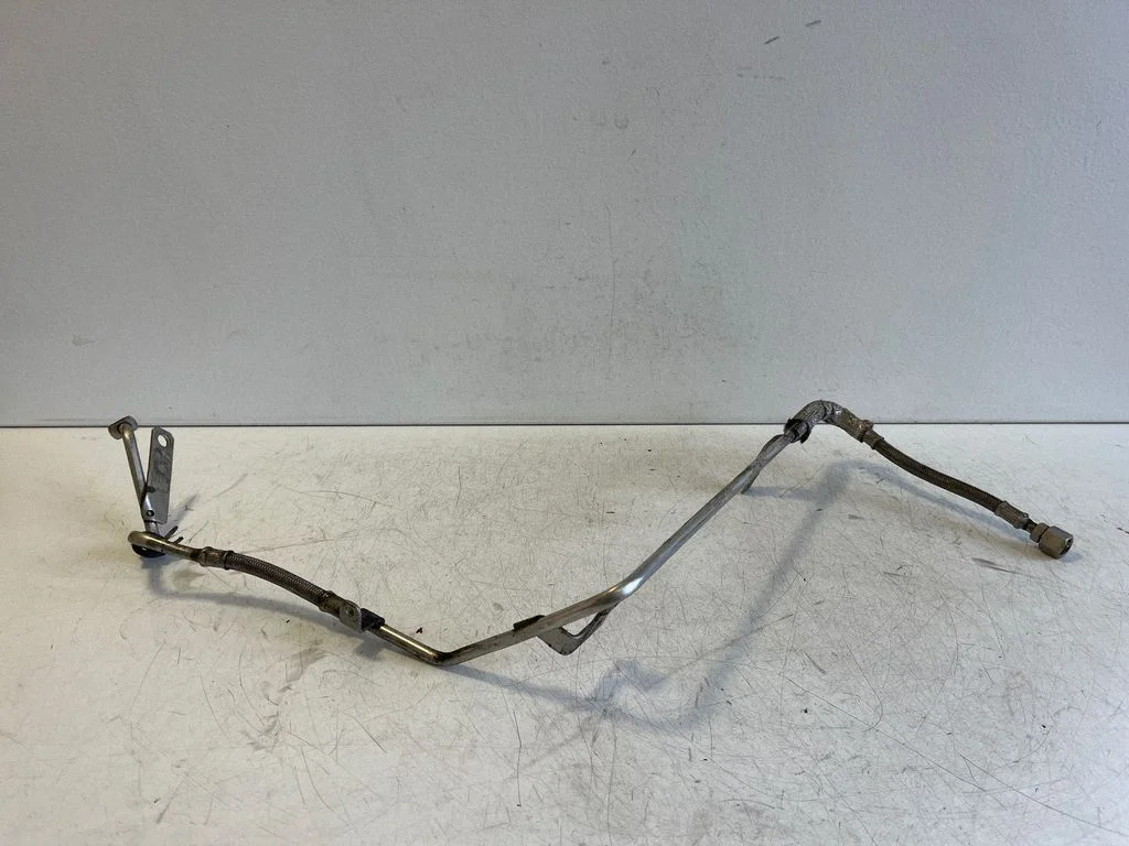 Määrimistoru(d)/-voolik(ud) 06B145771N
