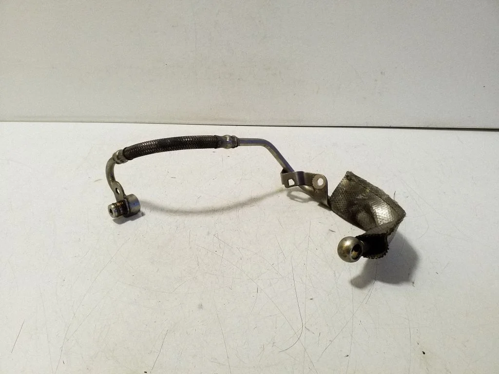 Turbo turbocharger oiling pipe/hose 06J145778L