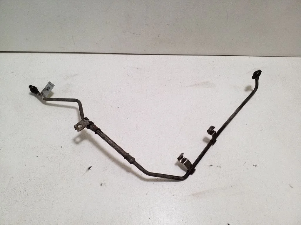 Turbo turbocharger oiling pipe/hose BK2Q6K679AC