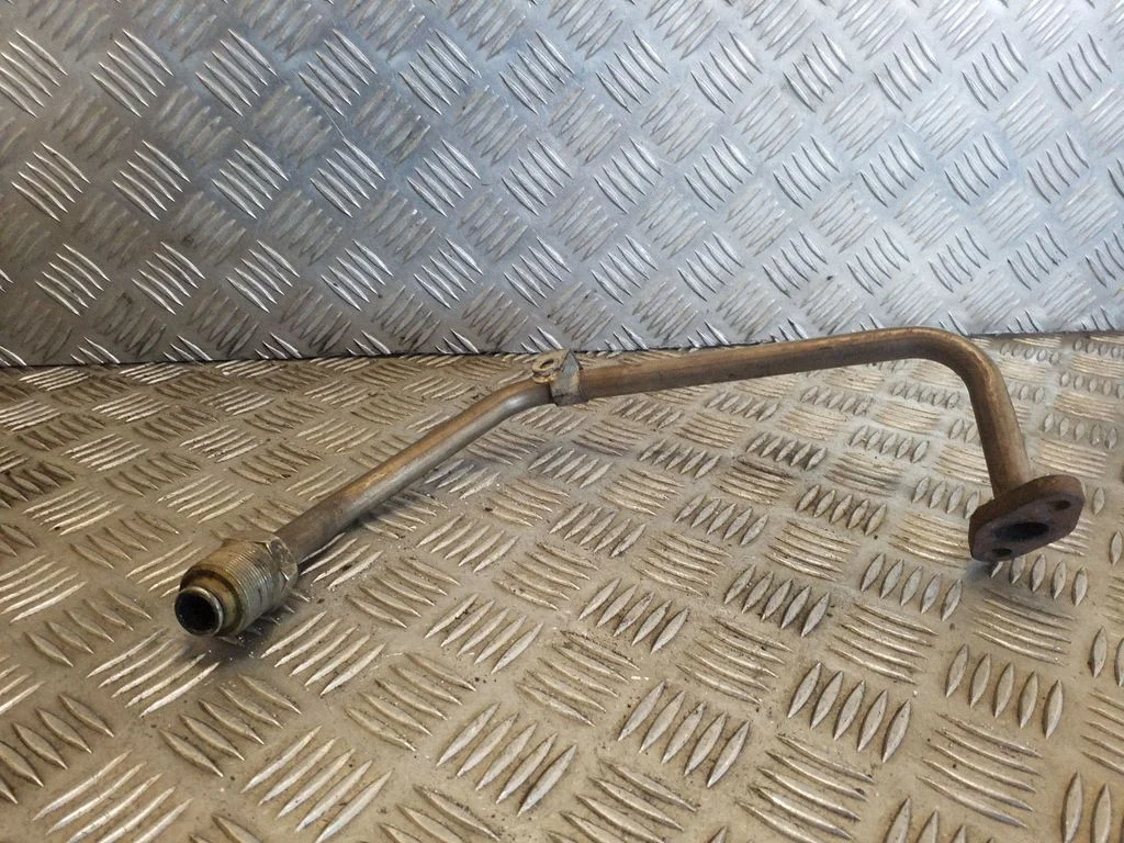 Przewody/węże olejowe turbo – Opel Astra H (2004-2012)