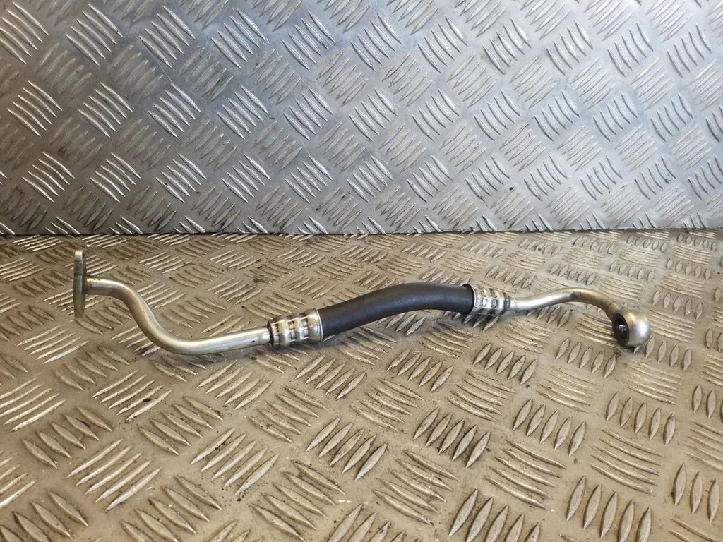 Przewody/węże olejowe turbo – Opel Astra H (2004-2012)