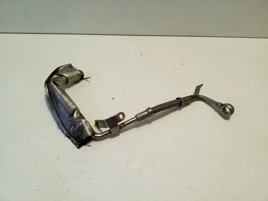 Turbo turbocharger oiling pipe/hose 06F145778F