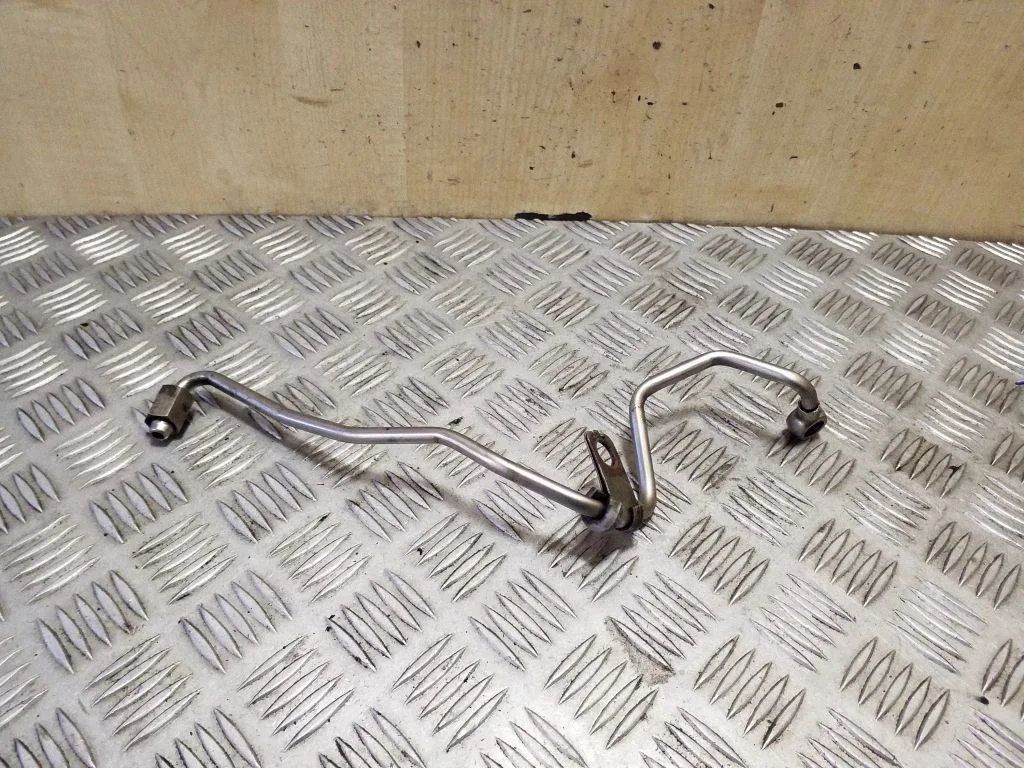 Turbo turbocharger oiling pipe/hose